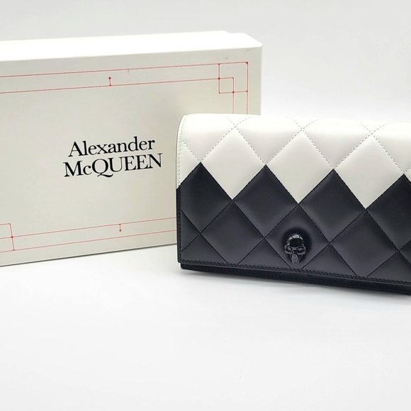 Alexander McQueen Colorblock Quilted Napa Leather Mini Skull Crossbody Bag, NWT - Picture 1 of 15